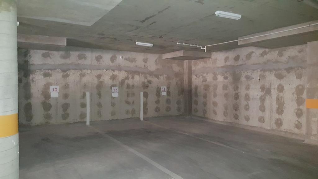 Apt 12, Executive Suites Ja - Palms Enfield エクステリア 写真