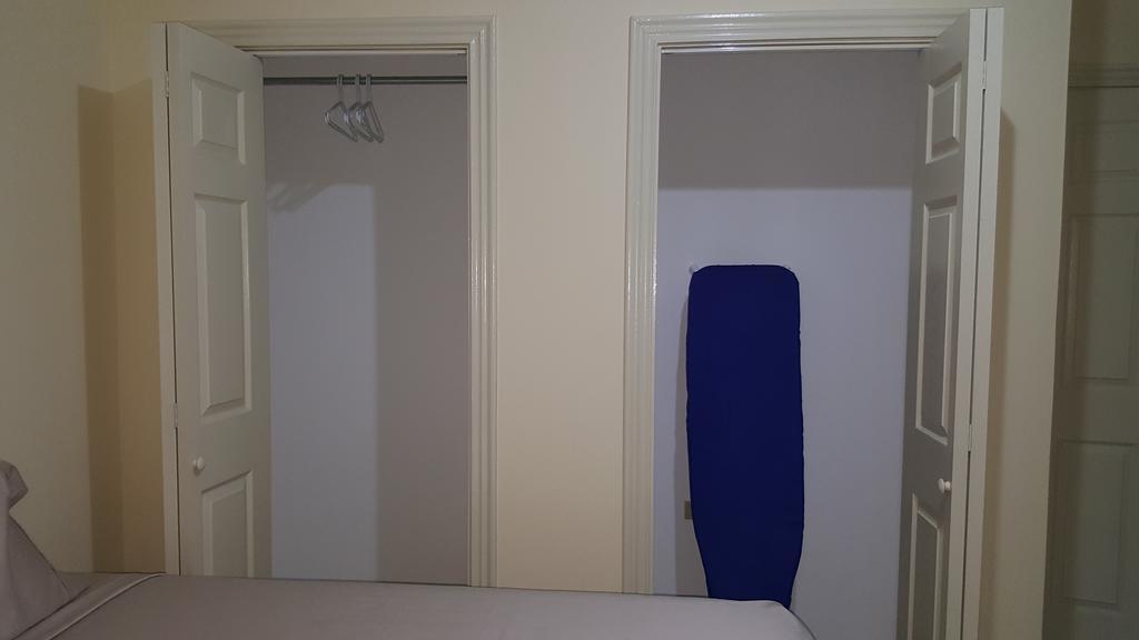 Apt 12, Executive Suites Ja - Palms Enfield エクステリア 写真